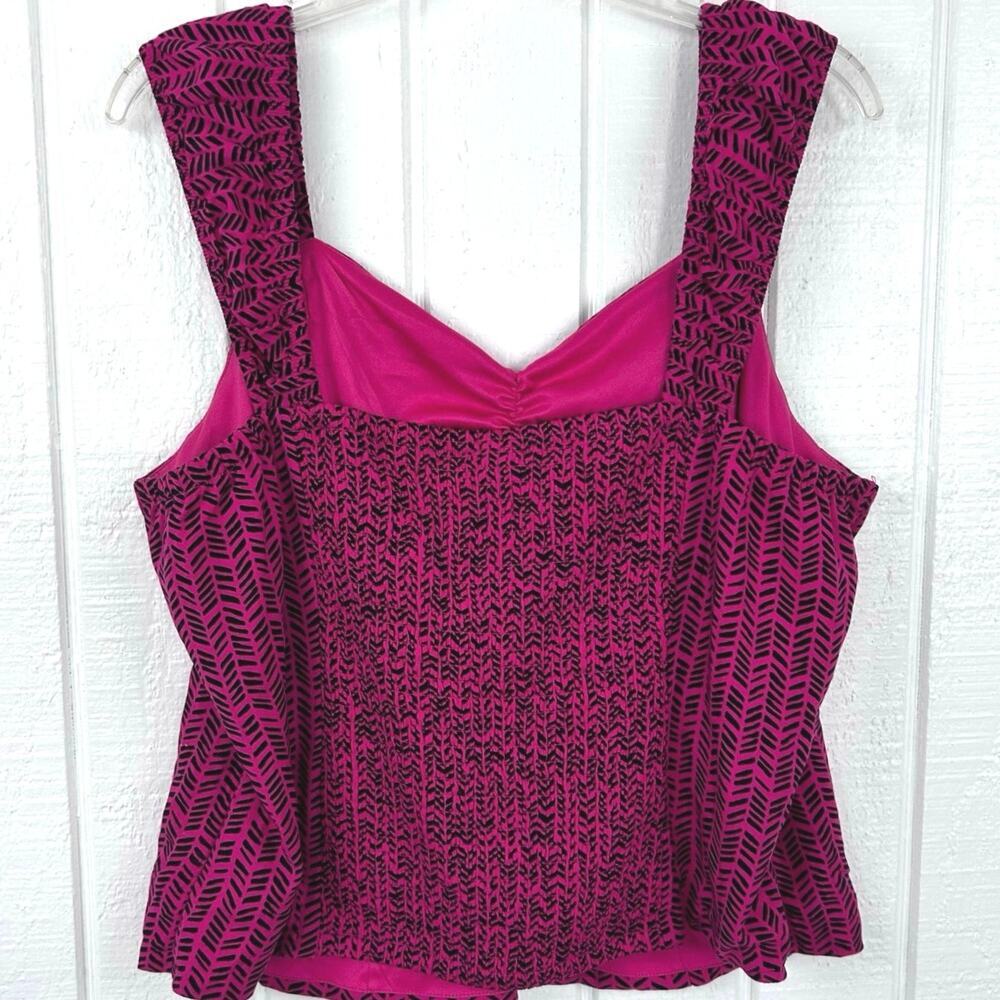Torrid Pink Black Smocked Tank Top Size 1 Plus Sleeveless Peplum Blouse - Picture 5 of 7